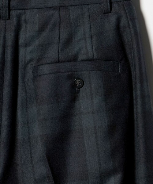 6（ロク）の「＜6(ROKU)＞チェック カーブ パンツ（スラックス）」 - WEAR