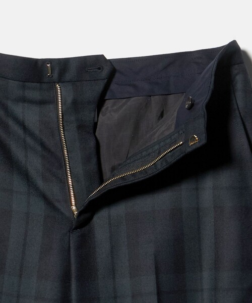 6（ロク）の「＜6(ROKU)＞チェック カーブ パンツ（スラックス