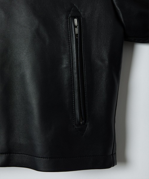 leinwande(ラインヴァンド)の「【leinwande】Leather Big Collar Blouson(ライダースジャケット・レディース・ブラック・ONE SIZE)」の3枚目の写真