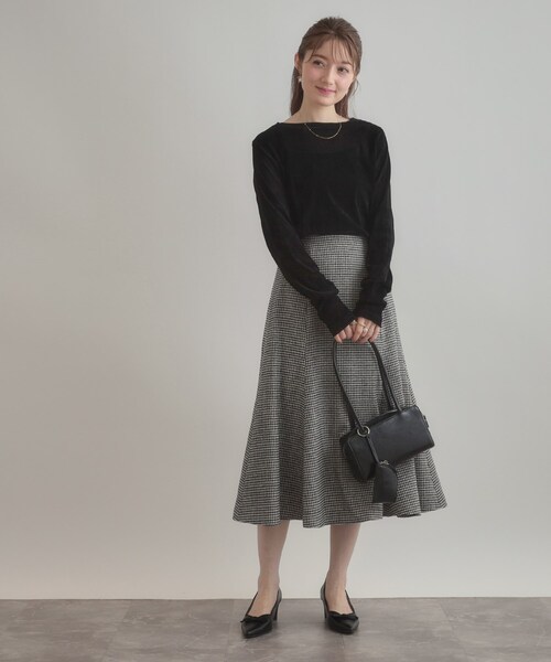 couture brooch(クチュールブローチ)の「シアーベロアTシャツ(Tシャツ/カットソー・レディース・アイボリー/ブラック/ブラウン系その他・38)」の14枚目の写真