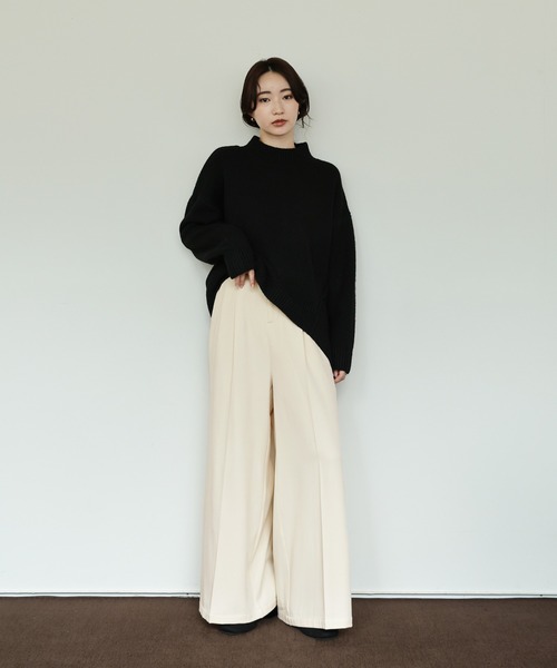 select MOCA Et（セレクトモカエト）の「【Et】Two-tuck Wide Pants（スラックス・レディース・ブラウン/ブラック/アイボリー・LARGE/MEDIUM）」の4枚目の写真