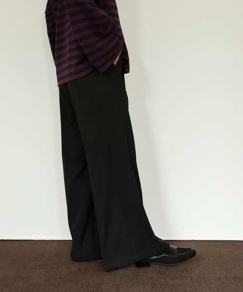 select MOCA Et（セレクトモカエト）の「【Et】Two-tuck Wide Pants（スラックス・レディース・ブラウン/ブラック/アイボリー・LARGE/MEDIUM）」の17枚目の写真
