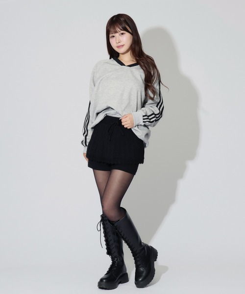 ALLuRing ChaRm（アリュリングチャーム）の「Ribbed Knit Frill Shorts / リブニットフリルショートパンツ（スウェットパンツ・レディース・グレー/ブラック/ブラウン・FREE）」の8枚目の写真