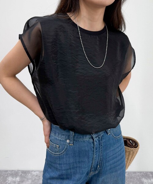 fredy emue（フレディエミュ）の「【大好評につき再販売スタート！】シアーオーガンジーレイヤードノースリーブ（シャツ/ブラウス・レディース・ブラック/ベージュ/ブラウン・38）」の2枚目の写真