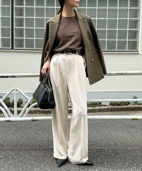 fredy emue（フレディエミュ）の「【大好評につき再販売スタート！】シアーオーガンジーレイヤードノースリーブ（シャツ/ブラウス・レディース・ブラック/ベージュ/ブラウン・38）」の4枚目の写真