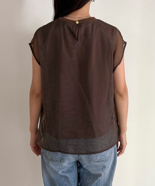 fredy emue（フレディエミュ）の「【大好評につき再販売スタート！】シアーオーガンジーレイヤードノースリーブ（シャツ/ブラウス・レディース・ブラック/ベージュ/ブラウン・38）」の18枚目の写真