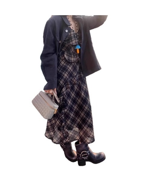 Ritzy（リッツィー）の「チェック柄　フリルデザイン　キャミソールワンピース（ワンピース・レディース・ダークブルー・M/L）」の5枚目の写真