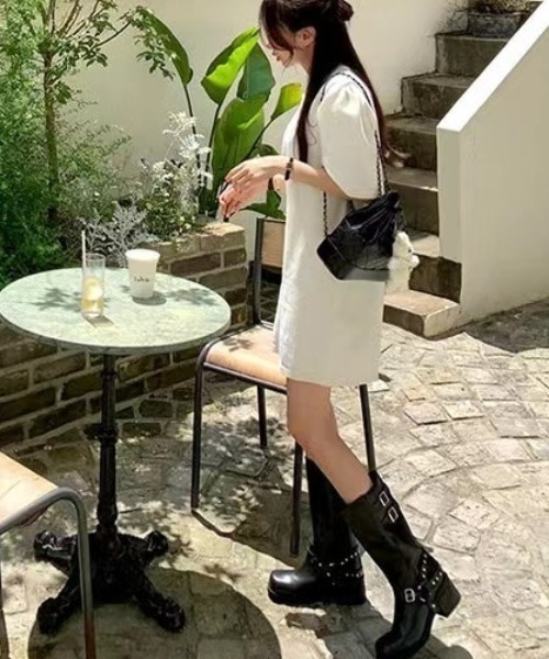 FREE STYLISTS(フリー スタイリスト)の「YUGA_YGMC Low-gauge knit dress(ワンピース・レディース・オフホワイト/グレー/ブラック・FREE)」の22枚目の写真