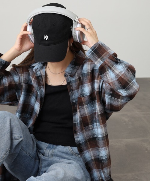atONE(アットワン)の「ビエラチェックロングシャツ(シャツ/ブラウス・レディース・ブラウン/ボルドー/アイボリー/ブラック/オフホワイト/ブルー・F)」の19枚目の写真