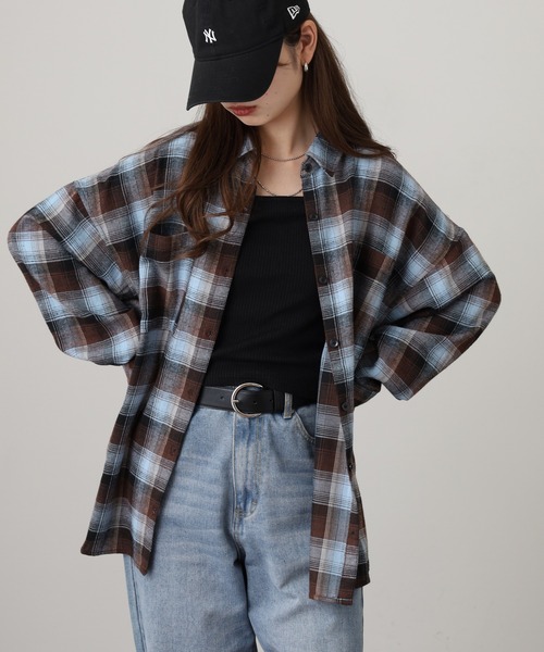 atONE(アットワン)の「ビエラチェックロングシャツ(シャツ/ブラウス・レディース・ブラウン/ボルドー/アイボリー/ブラック/オフホワイト/ブルー・F)」の18枚目の写真