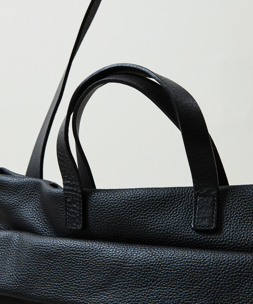 SLOW(スロウ)の「SLOW スロウ / shrink -2way helmet bag- シュリンクレザーショルダーバッグ 牛革ヘルメットバッグ / 858S74R(ショルダーバッグ・メンズ・グレー/ブラック/チョコ・FREE)」の12枚目の写真
