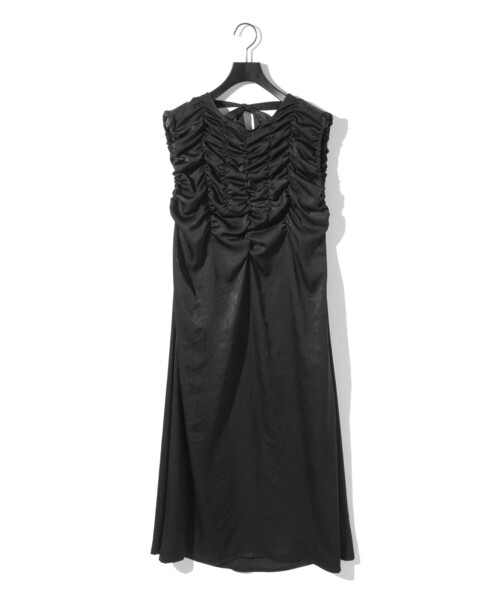 MIDIUMISOLID（ミディウミソリッド）の「MIDIUMISOLID for Ladies ランダムシャーリングワンピース（ワンピース・レディース・ベージュ/ブラック・FREE）」の3枚目の写真