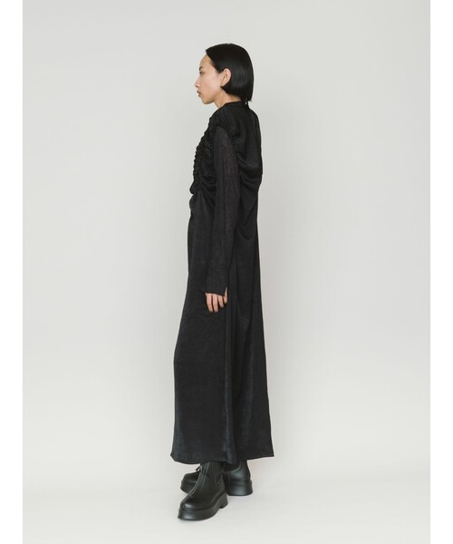 MIDIUMISOLID（ミディウミソリッド）の「MIDIUMISOLID for Ladies ランダムシャーリングワンピース（ワンピース・レディース・ベージュ/ブラック・FREE）」の9枚目の写真