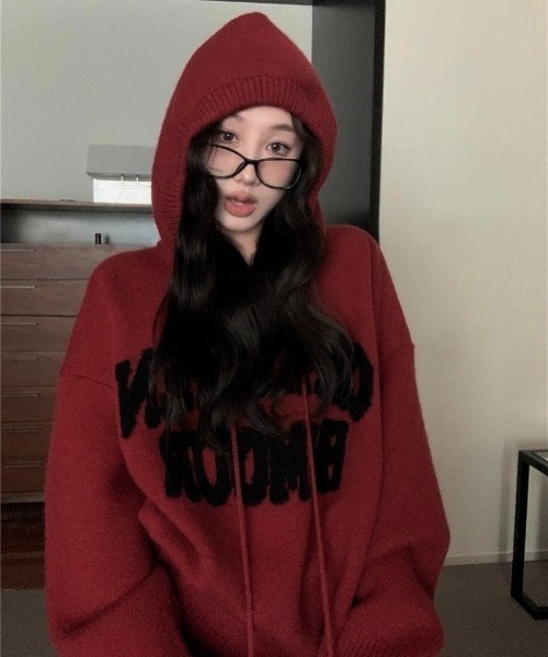 ViViDAY（ビビデー）の「フード付きニットプルオーバー（ニット/セーター・レディース・ブラック/アイボリー/グレー/レッド・M）」の10枚目の写真