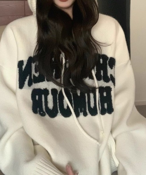 ViViDAY（ビビデー）の「フード付きニットプルオーバー（ニット/セーター・レディース・ブラック/アイボリー/グレー/レッド・M）」の12枚目の写真