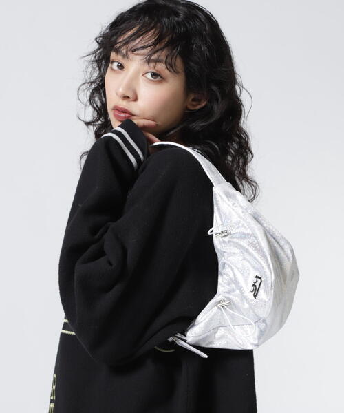 YIE YIE(イエイエ)の「YIE YIE/イエイエ/SASHA BAG GLITTER(ハンドバッグ・レディース・シルバー・F)」の10枚目の写真