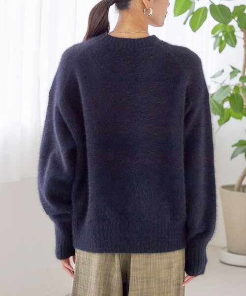 SHIPS(シップス)の「〈手洗い可能〉フォックス スパンコール クルーネック ニット(ニット/セーター・レディース・ライトグレー/ネイビー・ONE SIZE)」の22枚目の写真