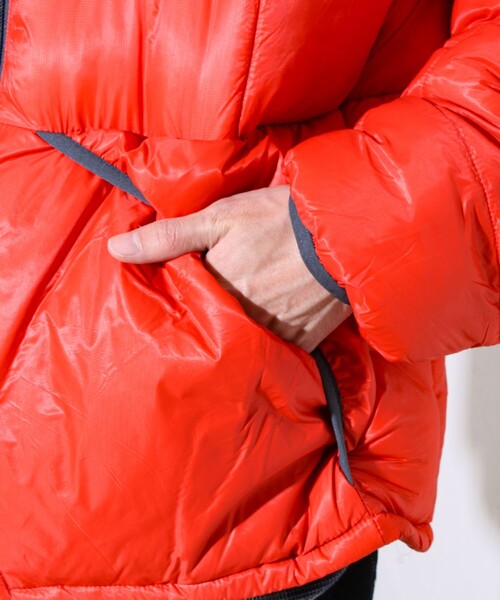 WILD THINGS（ワイルドシングス）の「【WILD THINGS/ワイルドシングス】BIVOUAC LOFT JACKET（ダウンジャケット/コート・メンズ・チャコールグレー/レッド/マスタード/ブラック・L/M）」の17枚目の写真