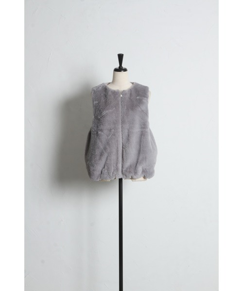 ZOZO限定】パールジップエコファーベスト（ベスト）｜tocco closet