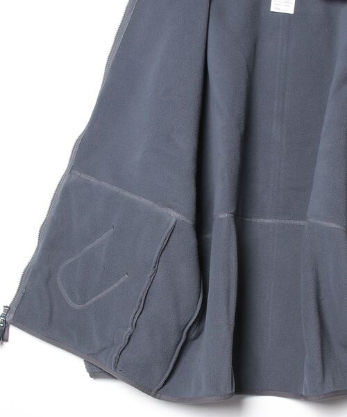 NEW BALANCE(ニューバランス)の「ハイパイル ジャケット(ブルゾン・メンズ・グレー/ライトグリーン・MEDIUM/LARGE/X-LARGE/XX-LARGE/SMALL)」の4枚目の写真