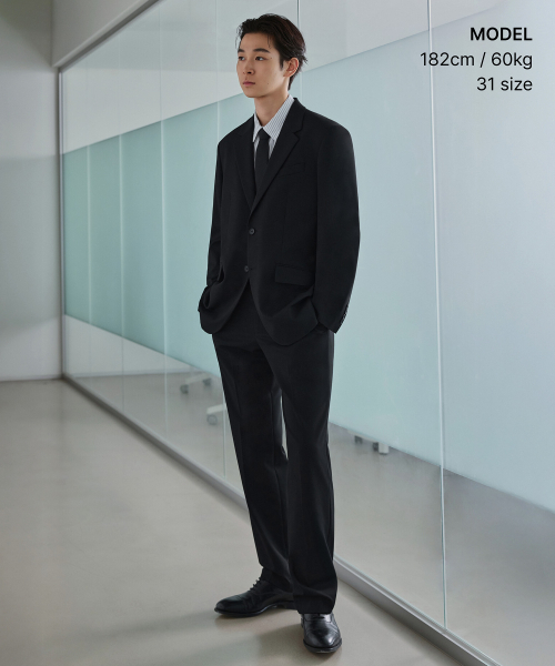 MUSINSA STANDARD（ムシンサスタンダード）の「セミワイドヒドンバンディングスラックス[ブラック]（スラックス・メンズ・その他・28/27/26/42/38/36/34/33/32/31/30/29/40）」の2枚目の写真