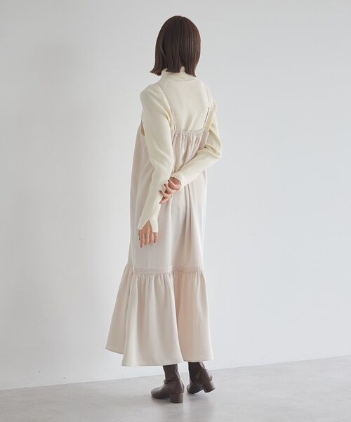 earth music&ecology（アースミュージックアンドエコロジー）の「アソートサテンキャミワンピース（ワンピース・レディース・ホワイト系その他2/グレー系その他5/ブラウン系その他5・FREE）」の22枚目の写真