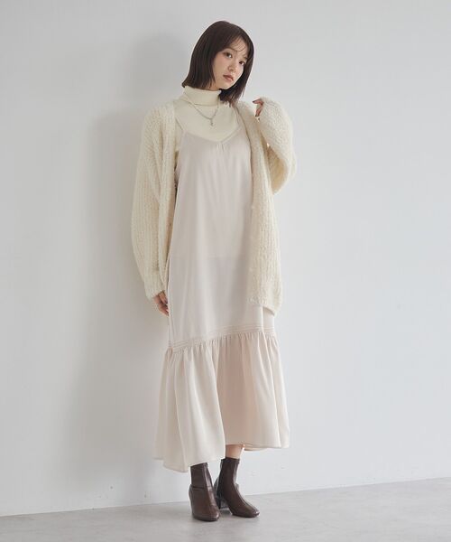 earth music&ecology（アースミュージックアンドエコロジー）の「アソートサテンキャミワンピース（ワンピース・レディース・ホワイト系その他2/グレー系その他5/ブラウン系その他5・FREE）」の21枚目の写真