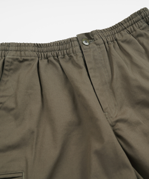 FRIZMWORKS(フリズムワークス)の「WASHED OFFICER CHINO SHORTS _ MUD(その他パンツ・メンズ・その他・LARGE/X-LARGE/SMALL/MEDIUM)」の4枚目の写真