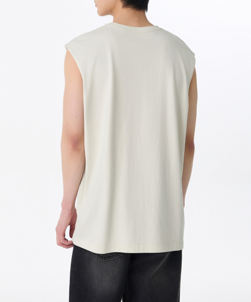 MUSINSA STANDARD（ムシンサスタンダード）の「オーバーサイズスリーブレストップ [ダスティクリーム]（Tシャツ/カットソー・メンズ・その他・SMALL/MEDIUM/LARGE/X-LARGE/XX-LARGE/XXX-LARGE）」の2枚目の写真