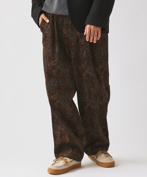 JOURNAL STANDARD relume（ジャーナルスタンダード　レリューム）の「ペイズリープリント 6ウェル コーデュロイ イージーパンツ（その他パンツ・メンズ・チャコールグレー/カーキ/ベージュ系その他・SMALL/MEDIUM/LARGE）」の6枚目の写真