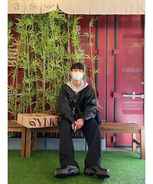 WOOALONG(ウアロン)の「Signature hood zip-up - GREY(パーカー・レディース・グレー・MEDIUM/LARGE/SMALL)」の22枚目の写真