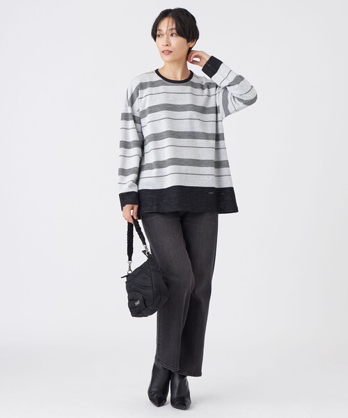 EVEX by KRIZIA（エヴェックスバイクリツィア）の「【ウォッシャブル】ウール混ジャカードジャージーボーダーカットソー（Tシャツ/カットソー・レディース・グレー系その他2/パープル/ベージュ・40）」の4枚目の写真