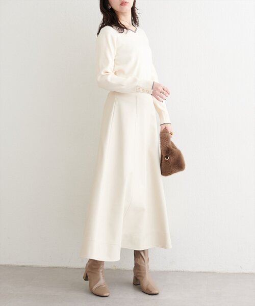 natural couture(ナチュラルクチュール)の「ハートネック配色ニットプルオーバー(ニット/セーター・レディース・ボルドー/オフホワイト/サックスブルー/ブラック・FREE)」の8枚目の写真