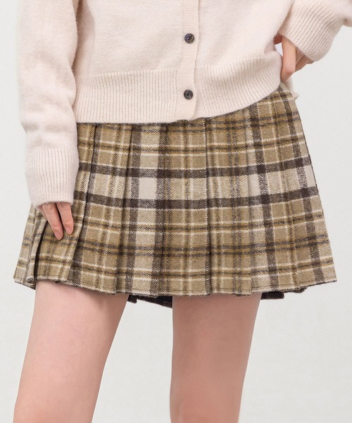 DAY CLOSET(デイ クローゼット)の「【大きいサイズ有/インパン付き】韓国っぽウールライクハイウエストミニプリーツスカート/スカパン レディース(スカート・レディース・ベージュ/グレー/レッド/ブラウン・2XL/XL/S/M/L)」の4枚目の写真
