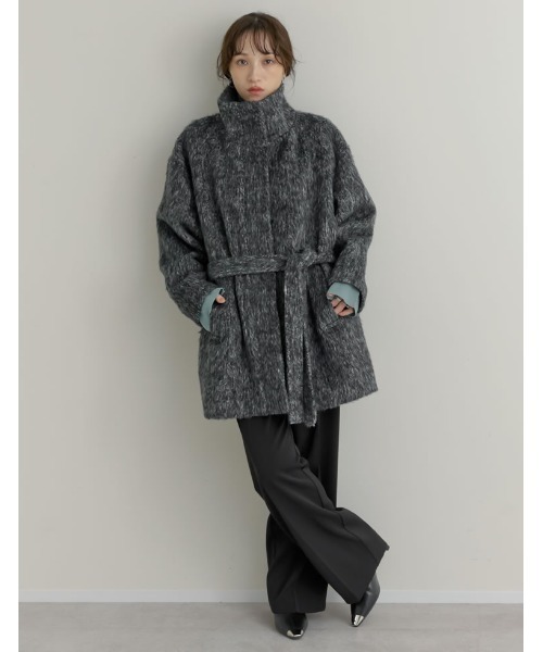 Re:EDIT（リエディ）の「[低身長サイズ有]ミックスシャギースタンドカラーベルト付きコート（ステンカラーコート・レディース・ブラック/ブラウン・LARGE/SHORT/MEDIUM）」の10枚目の写真