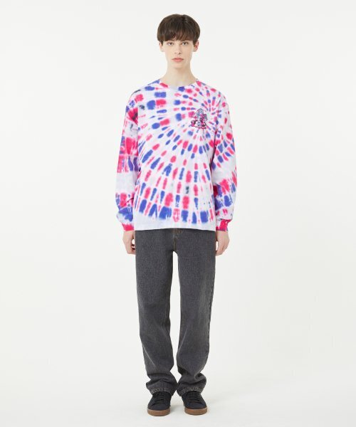 LMCの「TIE DYE MUSHROOM LONG SLV TEE purple(Tシャツ/カットソー・レディース・その他・SMALL/X-LARGE/LARGE/MEDIUM)」の2枚目の写真