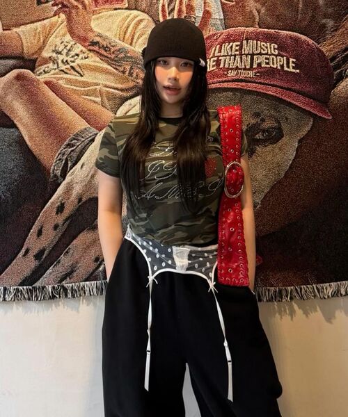 AMESWORLDWIDE（アメスワールドワイド）の「AMES HOTFIX CROP TEE CAMO（Tシャツ/カットソー・レディース・その他・FREE）」の20枚目の写真