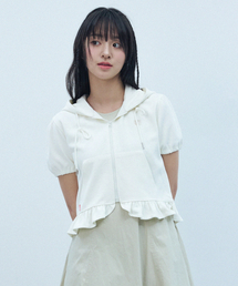 COMONINOZ（コモニノズ）の「Wストライプフードジップアップ[クリーム]（パーカー）」