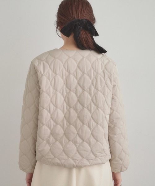 couture brooch（クチュールブローチ）の「【春色追加・撥水・洗える】リボンキルティングジャケット（ノーカラージャケット・レディース・グレー/ブラック/アイボリー・36/40/38/42）」の13枚目の写真