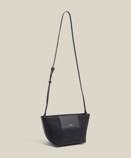 E'POR（エポール）の「【E'POR】BOAT BAG Mini/撥水・超軽量・26SS新型・新色追加（ショルダーバッグ・レディース・ベージュ/ブラック/ワイン・FREE）」の8枚目の写真