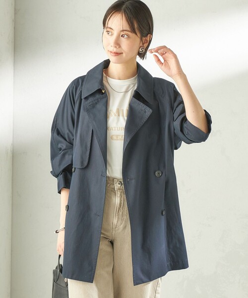 SHIPS（シップス）の「〈撥水加工〉バック ギャザー ドロスト ミディ丈 トレンチ コート（トレンチコート・レディース・ネイビー/ベージュ・38/36）」の6枚目の写真