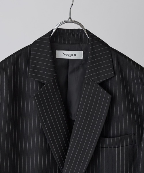 Lui's（ルイス）の「【Neucon】PINSTRIPE RELAXING DOUBLE JACKET / ピンストライプリラクシーダブルジャケット / セットアップ対応（テーラードジャケット・メンズ・チャコールグレー/ブラック・1/2）」の9枚目の写真