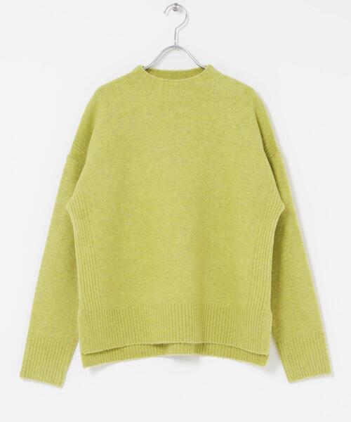 URBAN RESEARCH DOORS（アーバンリサーチドアーズ）の「ハイネックサイドスリットニット｜冬服/暖かい/軽量/体型カバー（ニット/セーター・レディース・グリーン系その他/チャコールグレー/ブルー/オフホワイト・FREE）」の16枚目の写真