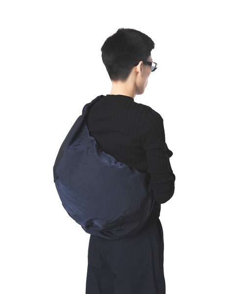 【美品】OUAT Office bag ショルダーバッグ　ネイビー OFFICE BAG（ショルダーバッグ）｜OUAT（オーユーエーティー）の