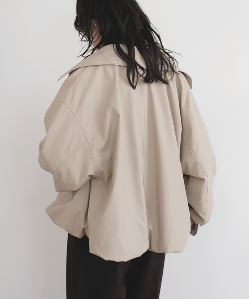 LIAN（リアン）の「フェイクレザーバルーンジャケット（ブルゾン・レディース・ホワイト系その他/イエロー/ブルー/ブラック・FREE）」の9枚目の写真