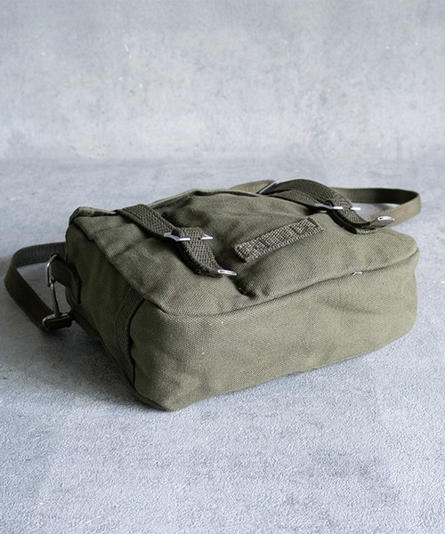 8(eight)(エイト)の「ドイツコンバットバッグ(ショルダーバッグ・メンズ・オリーブ・FREE)」の6枚目の写真