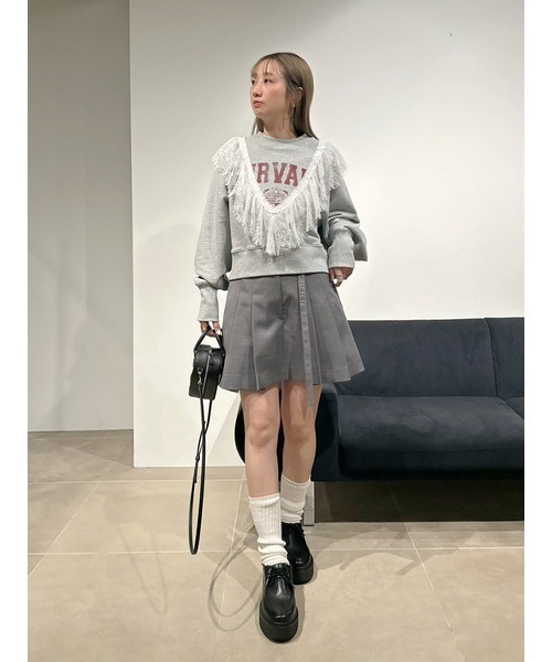 FURFUR（ファーファー）の「リメイクデザインフリルスウェット（スウェット・レディース・グレー/サックスブルー/ネイビー・F）」の18枚目の写真