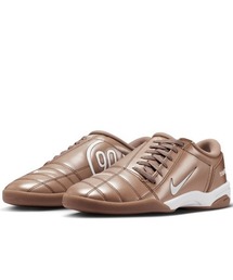 NIKE Total 90（ナイキ トータル 90）