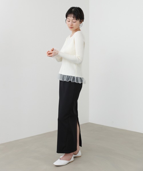 Bab（バブ）の「フリル切替リブニットトップス（Tシャツ/カットソー・レディース・ブラック/オフホワイト/チャコールグレー/ブルー・FREE）」の10枚目の写真