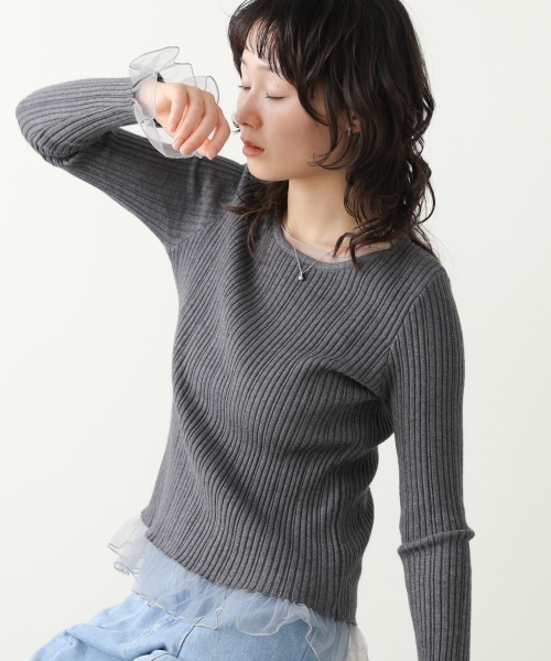 Bab（バブ）の「フリル切替リブニットトップス（Tシャツ/カットソー・レディース・ブラック/オフホワイト/チャコールグレー/ブルー・FREE）」の17枚目の写真
